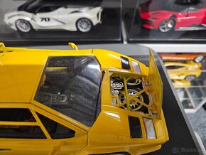 1:18 Lamborghini countach - 8