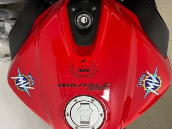 MV Agusta Brutale Rosso 800 - 8