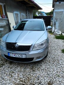 ŠKODA OCTAVIA COMBI II 1.6 TDI 77KW FACELIFT - 8