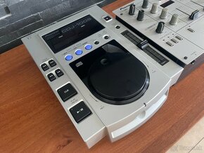 Pioneer DJM, CDJ - 8