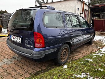 Renault, Megane 1.4 2001 - 8