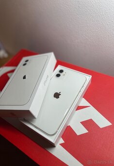 iPhone 11 64GB White - 8