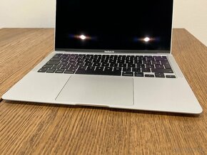 MacBook Air 13" M1 8/256GB Silver - 8