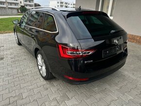 ŠKODA SUPERB 2.0TDI DSG - 8