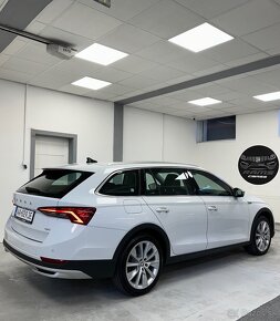 Skoda Octavia Scout 2.0TDI 147Kw 4x4 - 8