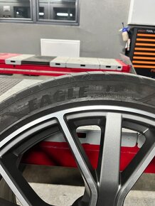 Audi R22 5x112 Q7, SQ7, Q8, SQ8 - 8