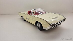 1:18 FORD THUNDERBIRD 1963 - 8