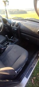 Jeep cherokee KJ 2,5 crd - 8