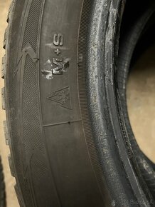 Zimné pneumatiky Good year 205/55 R16 - 8