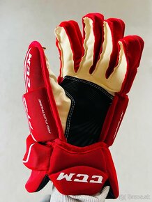 Predám hokejové rukavice CCM Jetspeed FT485 SR Nové ‼️ - 8