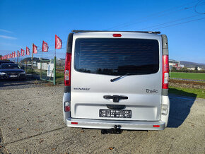 Renault Trafic Passenger 9m - 8