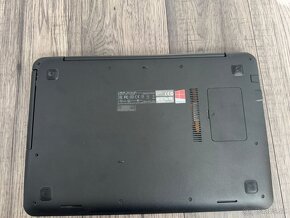 REZERVOVANÉ Predám Laptop Asus X555L - 8