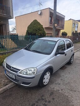 Opel corsa 1.0 - 8