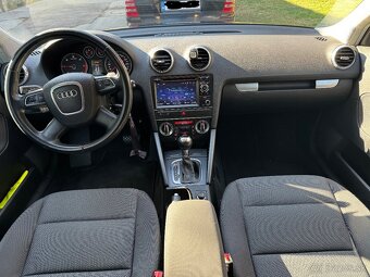 AUDI A3 2011 - 8