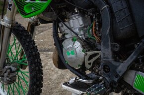 Kawasaki KX 125 - 8