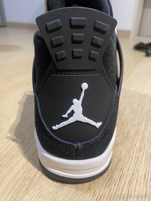 Nike Air Jordan 4 (46) - 8