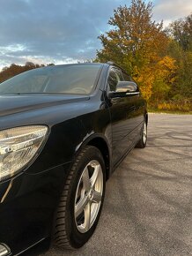 ŠKODA OCTAVIA COMBI 1.6 TDI 77kw 2010 - 8