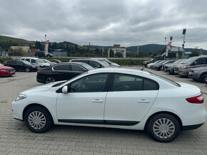 Renault Fluence 1.6 - 8