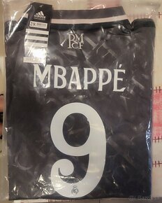 Detský futbalový dres Real Madrid - away - Mbappé - 8