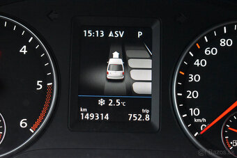 Volkswagen Caddy Maxi 2.0TDi DSG Highline 7míst Assist - 8