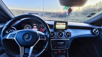 CLA Kupé 45 AMG 4matic 265kW Benzín - 8