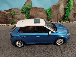 prodám nový model 1:18 škoda fabia 3 - 8