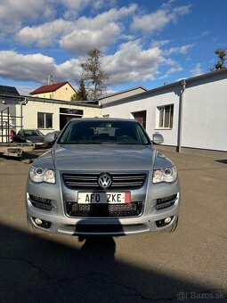 Predám Touareg 3.0 176kw - 8