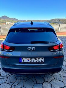 Hyundai i30 CW Family 1.5 Dpi 81 kW benzín/plyn - 8