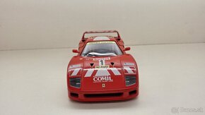 1:18 FERRARI F40 No. 1 - 8