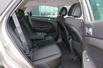 Hyundai Tucson 2.0 CRDi HP Premium 4x4 A/T - 8