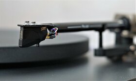 PRO-JECT DEBUT PRO se špičkovou přenoskou ORTOFON 2M BLACK - 8