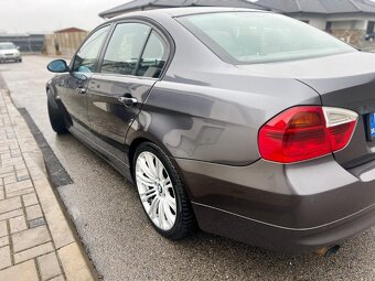 Bmw 320d E90 A/T, nová TK, EK - 8