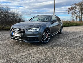 Audi S4 Avant - 8