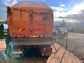 Mercedes-Benz Unimog UGN U300 - 8