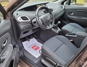 Renault Scenic 1.6 Benzín NOVÁ STK 7-miestne - 8