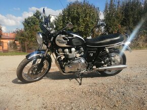 Triumph Bonneville T100 - 8