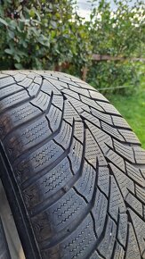 Audi 5x112 235/55 R17 zimne Kumho - 8