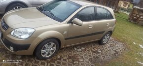 Kia rio 1,5 crdi - 8