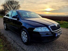 ŠKODA OCTAVIA  1.6 75KW  BENZÍN + PLYN - 8