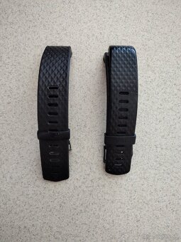 Fitbit Charge 2 - 2 zariadenia - 8