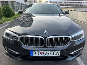 BMW 530d xDRIVE 195kW,r.v.2018, ODP.DPH, 176.000KM,NOVÉ PNEU - 8