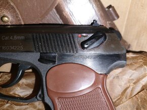 Makarov CO2 4,5 mm MP 654K  Uloženka - 8