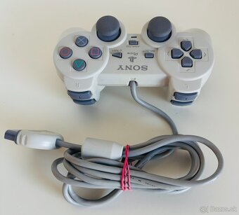 Playstation ONE / PS1  + 3 hry SCPH - 102 - 8