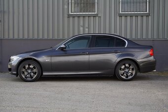 BMW Rad 3 330 i xDrive A/T - 8