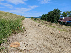 Na predaj: STAVEBNÝ POZEMOK v mestskej časti Žilina - 8