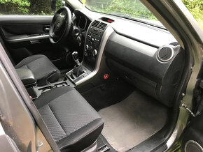 Suzuki Grand Vitara 1.9 DDIS - 8