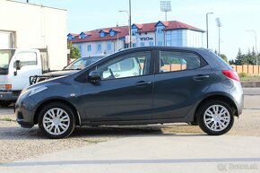 Mazda 2 1.3i CE Pro - 8