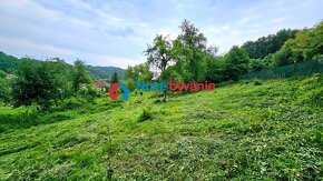 ZNÍŽENÁ CENA  KRÁSNY STAVEBNÝ POZEMOK 4993m2, HRUŠOVO - EXKL - 8