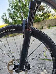 Predám nový trailový bicykel Kross Soil 2.0 29 veľkosť S/M - 8