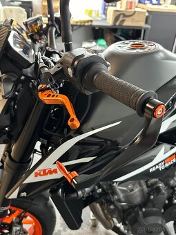 KTM DUKE 890GP - 8